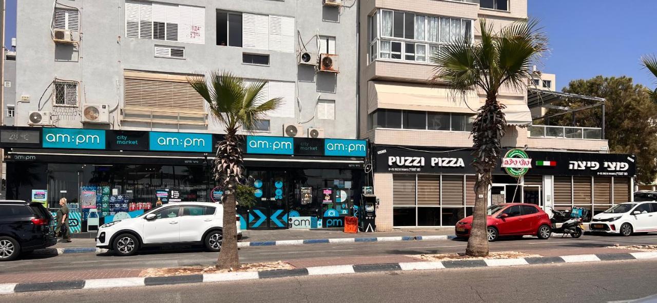 Motel Hofim Bat Yam Exterior photo