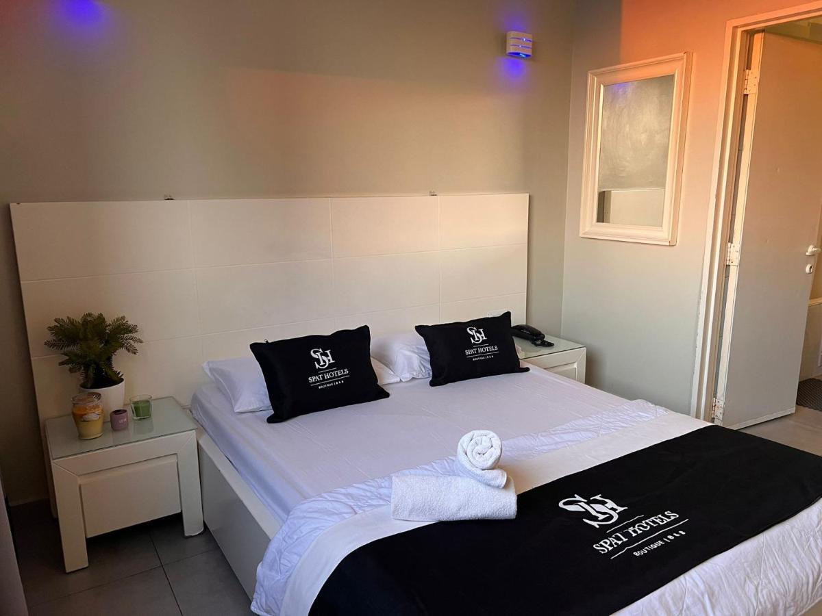 Motel Hofim Bat Yam Exterior photo
